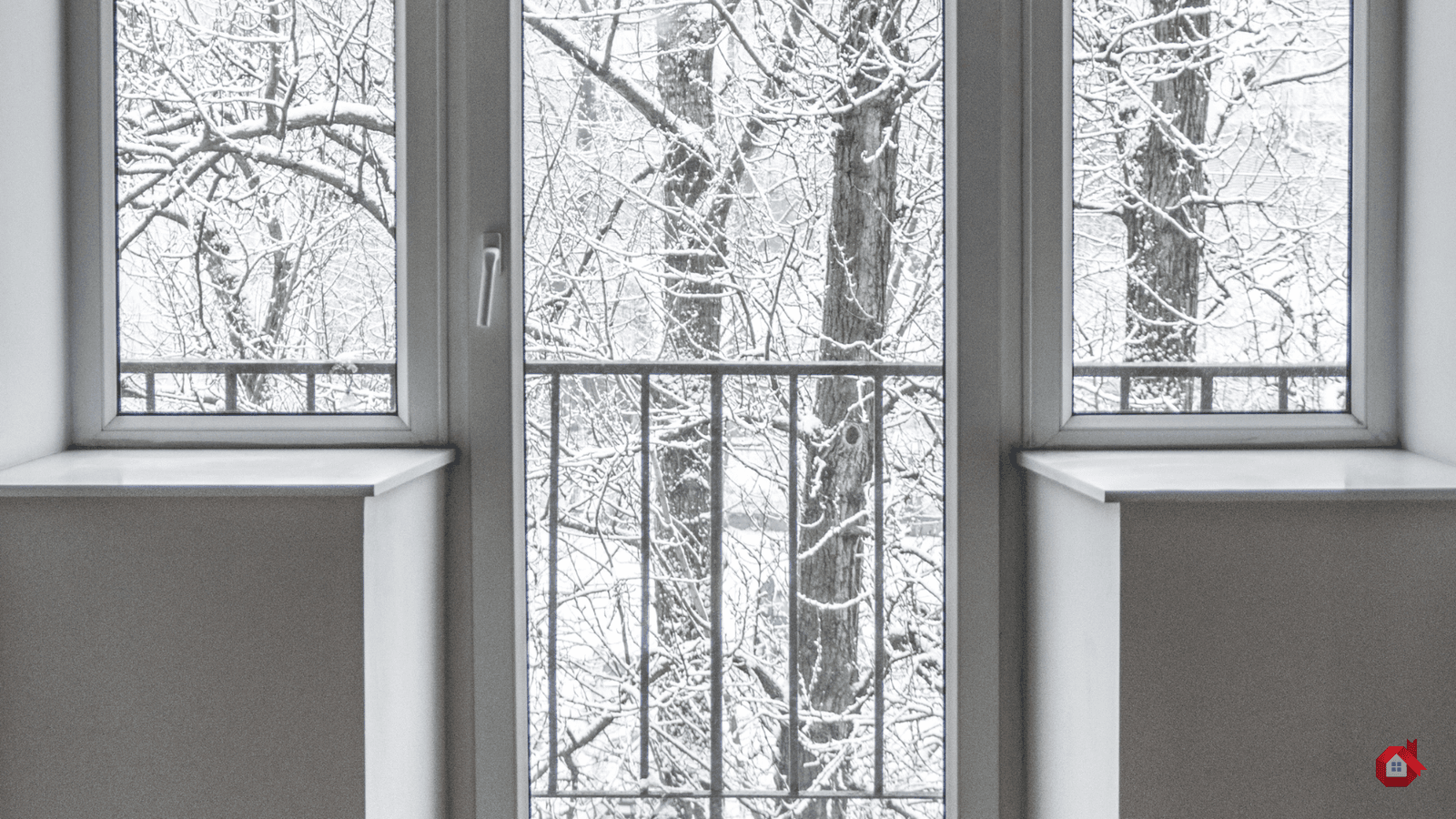 fenêtre en hiver&nbsp;