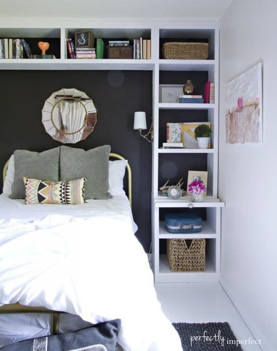 petite chambre à coucher blanche_Pinterest