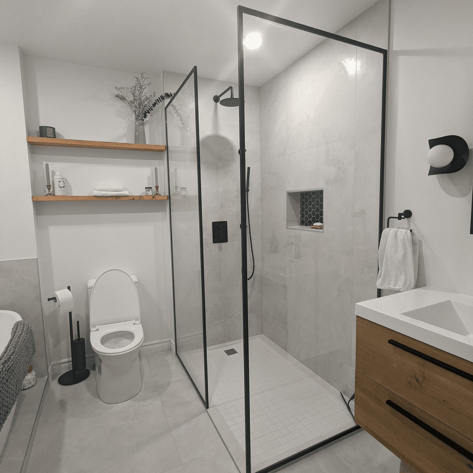 contractor-profile-logo