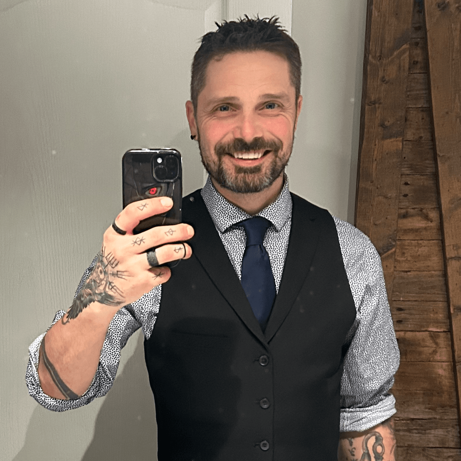 contractor-profile-logo