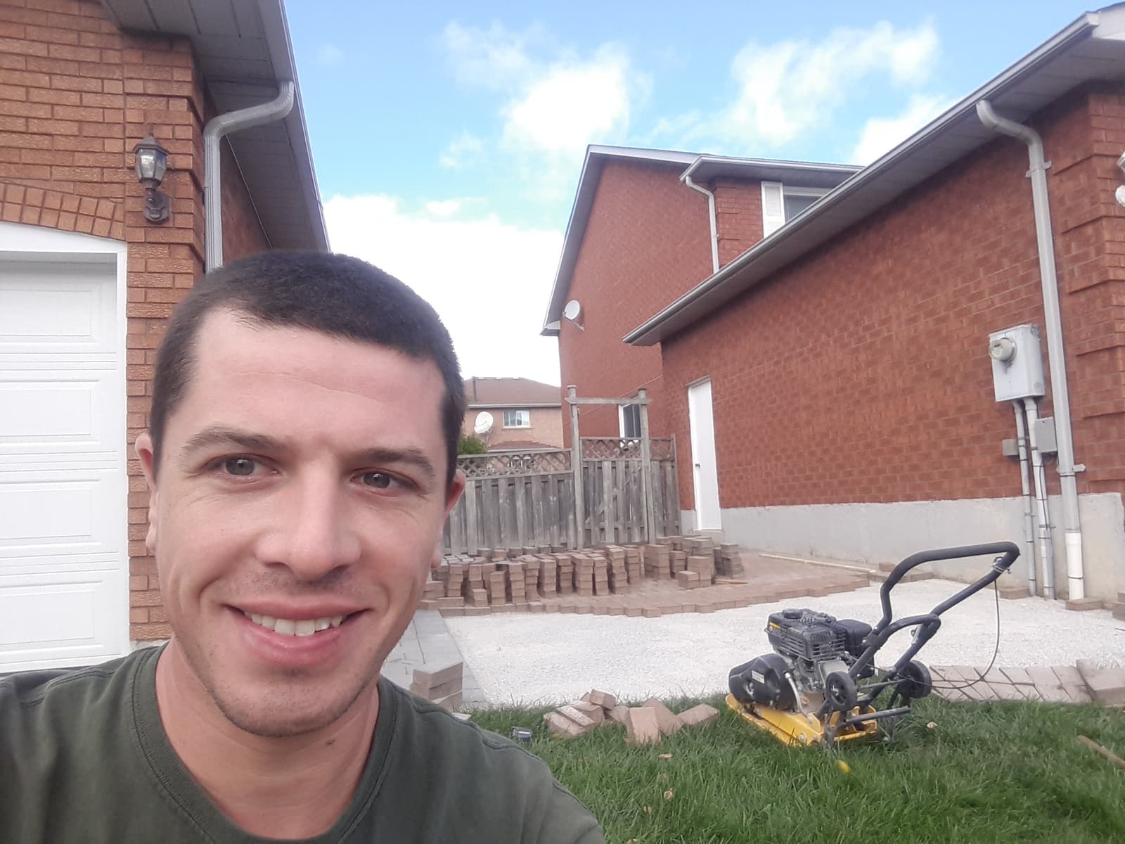 contractor-profile-logo