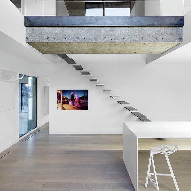 Escalier sans rampe_7 modèles de design d’escalier pour votre maison  
