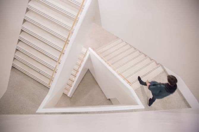 Escalier blanc_Soumission Rénovation_white staircase