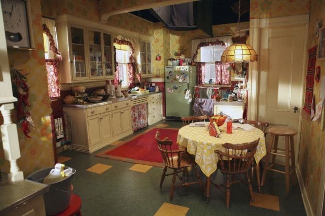 Cuisine ugly betty_10 cuisines et salles à manger originales vues dans les séries télé et les films