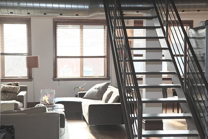 escalier en métal_7 modèles de design d’escalier pour votre maison  