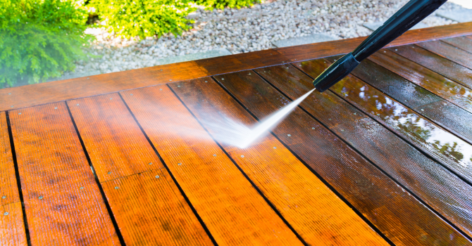  how to correctly operate a pressure washer